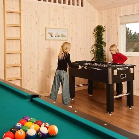 Vandflod Sleeps 22 Pool Wifi Holiday home *